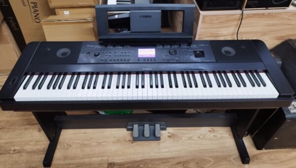 Digiklaver Yamaha DGX-660