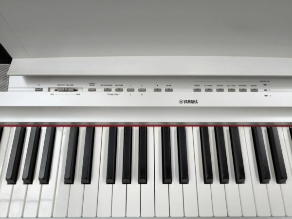 Digiklaver Yamaha P-121 - Image 4