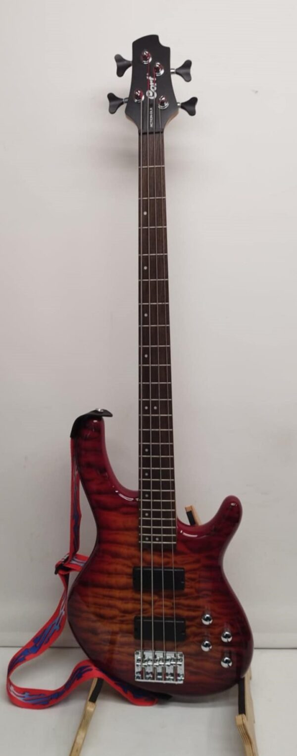 Basskitarr Cort Action DLX