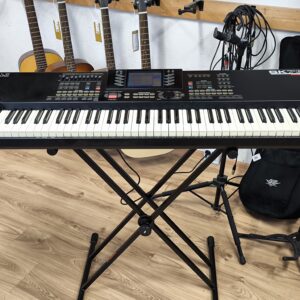 Süntesaator / arranger Gem SK760 komplekt