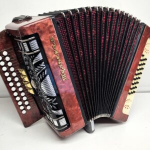 Karmoška A duur kohvriga